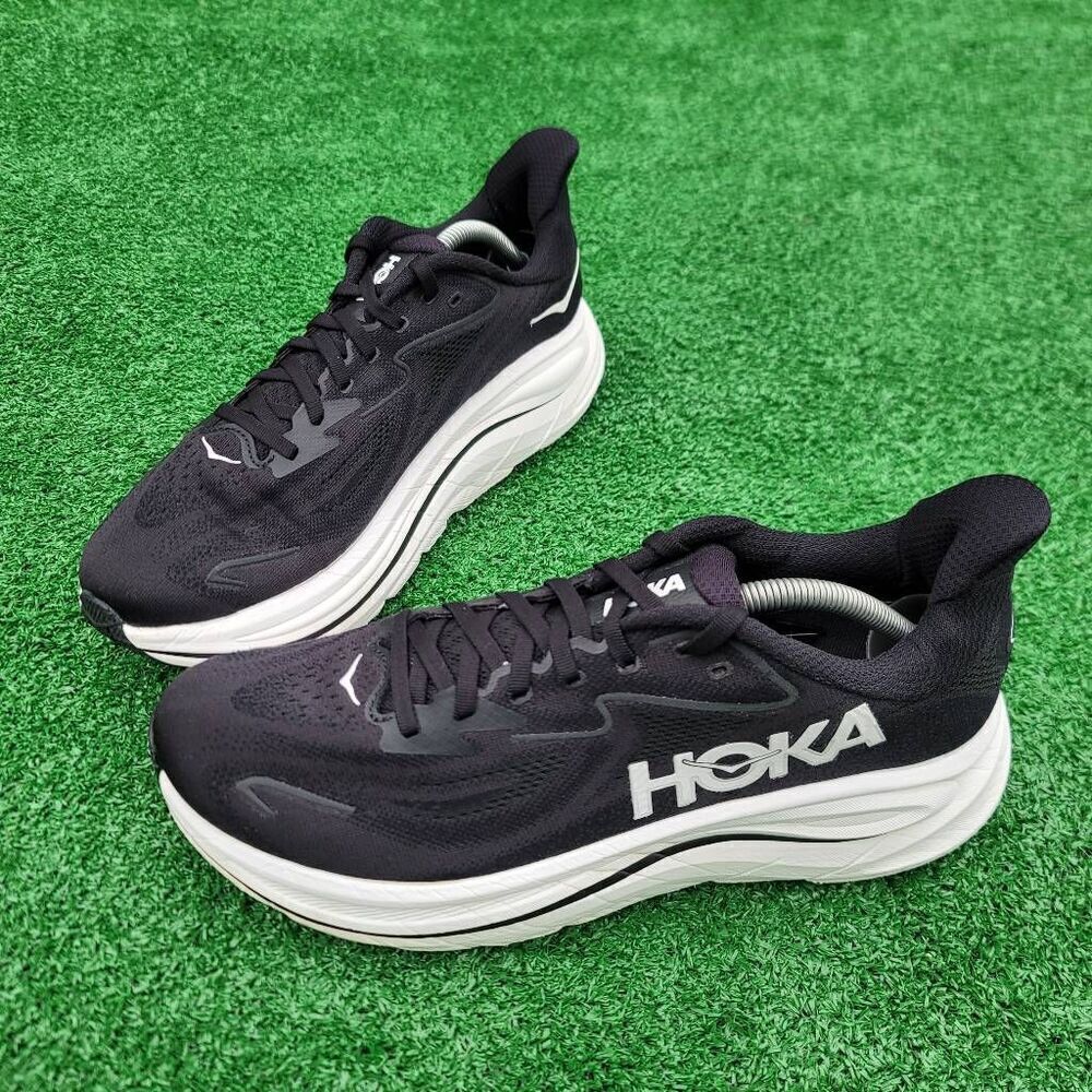 Hoka One One Clifton 10 - Women's running shoes - Size 12B - Picture 2 of 11
